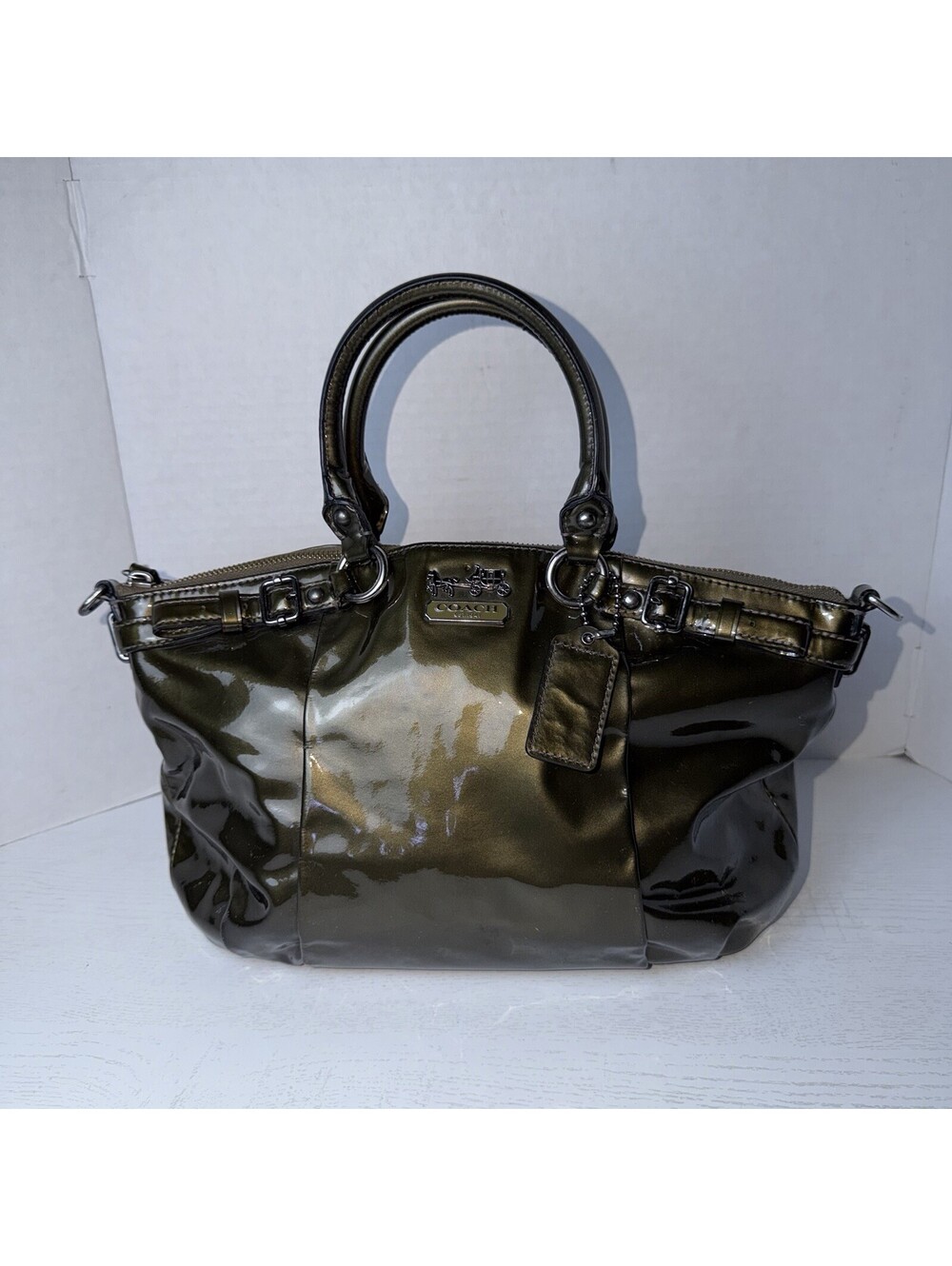 Coach Olive Green Patent Shoulder Bag Zip Accent Silver Hardware Blue Lining